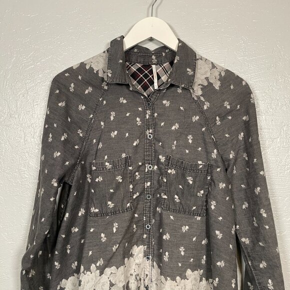 Free People Women M Dottie Over You Gray Floral Plaid Back Button Down Blouse - Picture 3 of 9